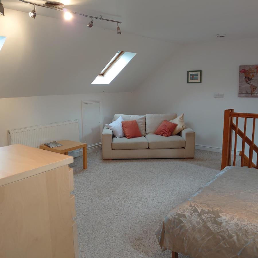 Annexe In Cherhill, Opposite Cherhill White Horse Exteriör bild