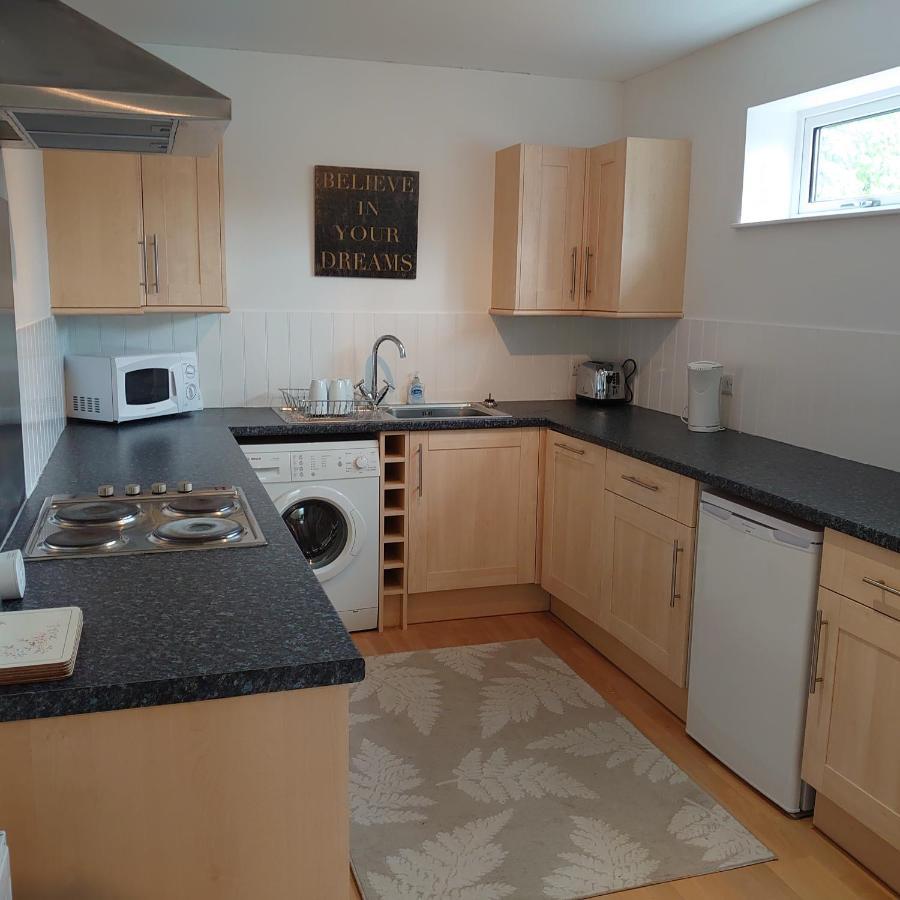 Annexe In Cherhill, Opposite Cherhill White Horse Exteriör bild